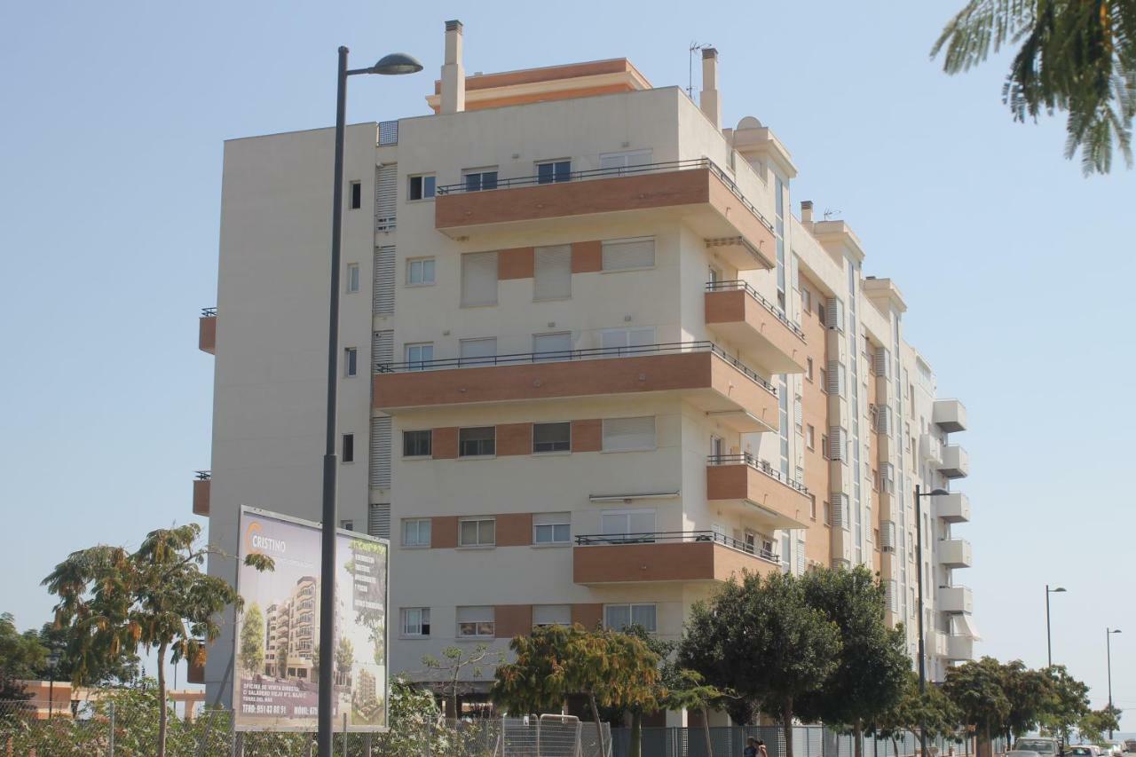 Piso Encantador Junto Al Mar, Relax, Tranquilidad Torre Del Mar Bagian luar foto